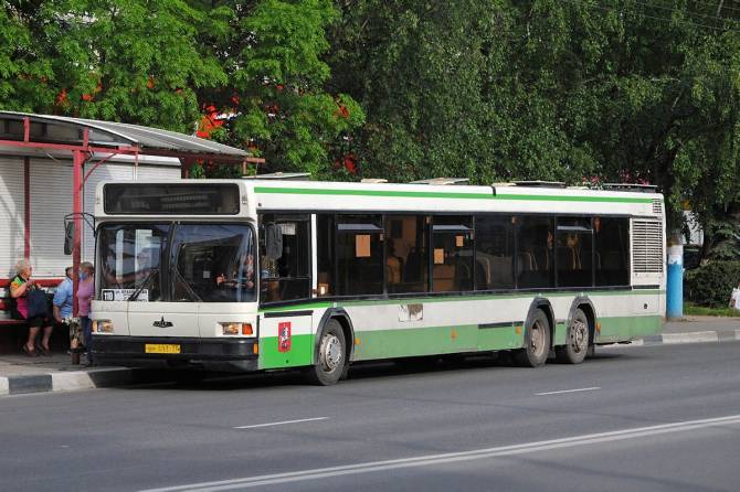 В Брянске снова начал ездить дачный автобус № 110