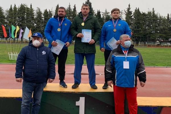 Брянский легкоатлет победил на всероссийских соревнованиях в Сочи