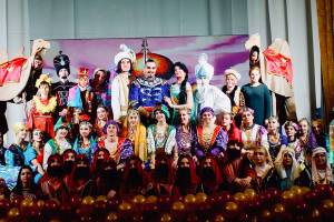 Брянский театр танца «Аплас» представил премьеру шоу «Аладдин»