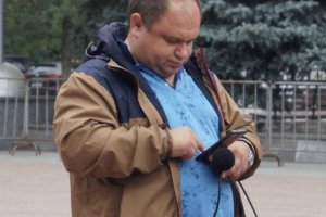 Брянский журналист Чернов стал экспертом эротических костюмов
