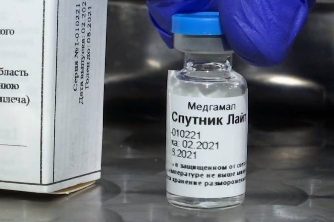 В Брянскую область привезли ещё 28952 дозы вакцины «Спутник Лайт»