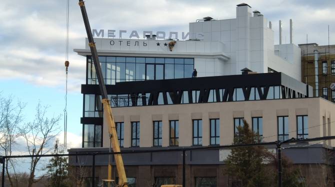 В Брянске завершается строительство 5-звёздочного отеля на Набережной
