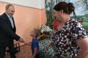 Брянские мамы пожаловались Путину на губернатора Богомаза