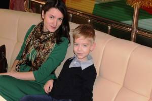 Брянцы собирают деньги на спасение 8-летнего Глеба