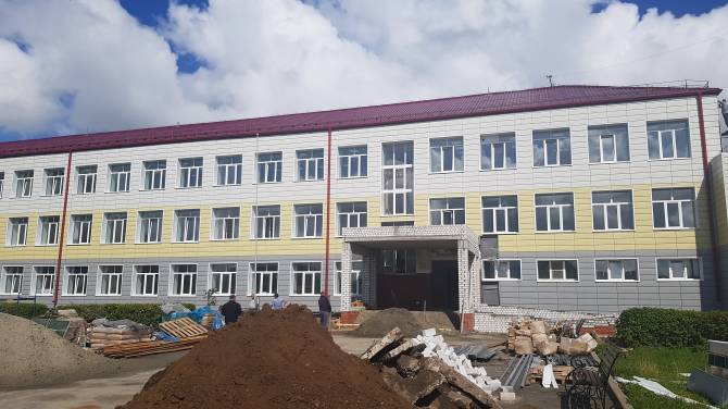 В брянском посёлке Супонево подрядчик сорвал сроки ремонта школы №1