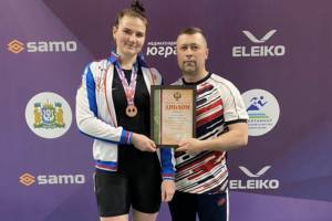Брянская тяжелоатлетка завоевала бронзу на Чемпионате России