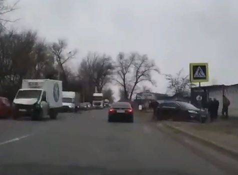 В Брянске появилось видео с места ДТП у переезда на Володарке