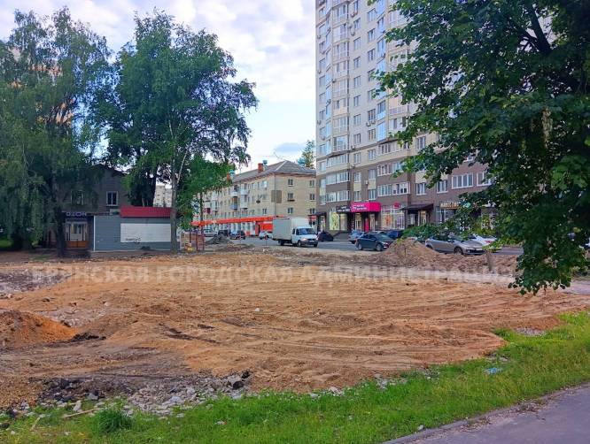 В Брянске на проспекте Московском снесли три аварийных дома