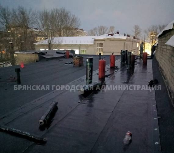 В Брянске крышу спортшколы «Торпедо» отремонтируют за 3,8 млн рублей