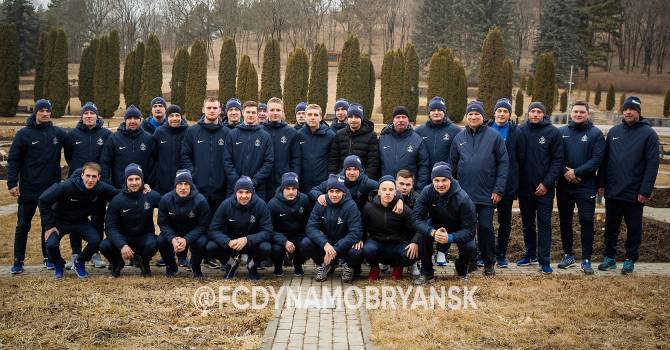 Все футболисты брянского «Динамо» отправлены на карантин