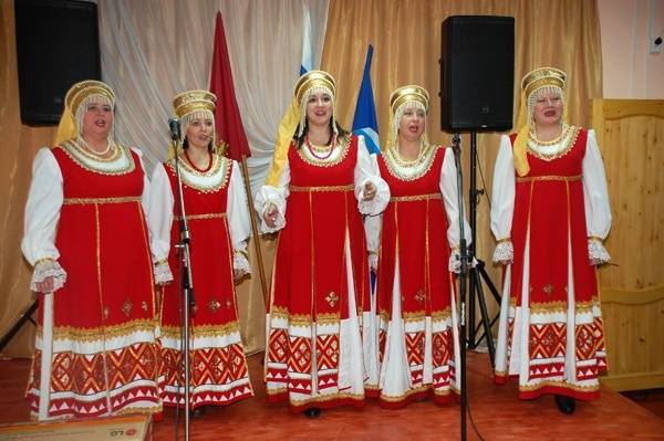 В Брянске народный ансамбль «Ивушки» выступит с бесплатным концертом