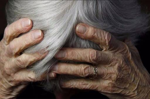 В Жуковке пьяная женщина напала на 95-летнюю старушку