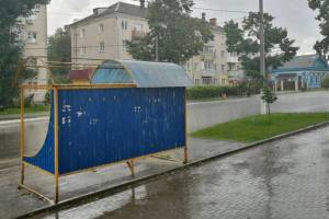 В Новозыбкове обнаружились остановки - «кабриолеты»