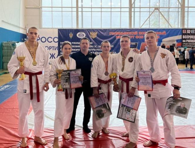 Брянские рукопашники привезли россыпь наград с Всероссийских соревнований