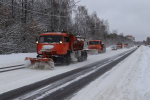 В Брянской области к расчистке дорог от снега подготовили 542 единицы спецтехники