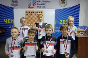 В Брянске прошло первенство области по быстрым шахматам среди подростков