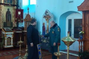 В Брянской области спасатели проверяют церкви