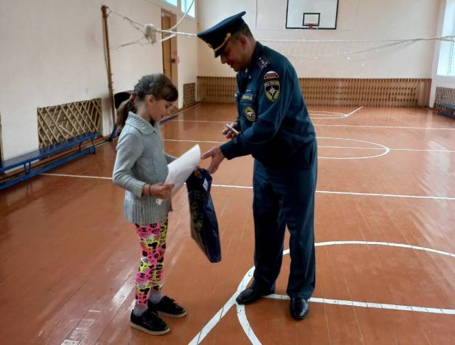 Брянские пожарные подвели итоги детского конкурса «Неопалимая купина»