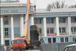 Брянскому бюджету реставрация памятника Ленину обойдется в 12 миллионов