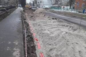 В Брянске на улице Медведева прокладывают ливневку