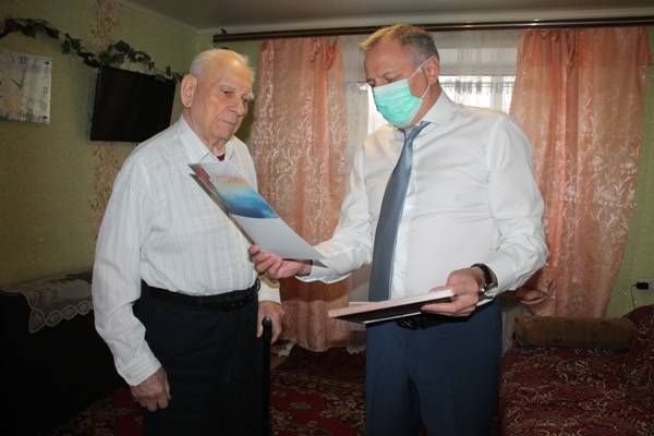 Ветеран из Стародуба Михаил Черкай отметил 95-летний юбилей