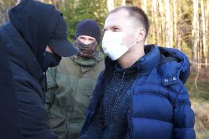 В Брянске повязали наркокурьера из Волгограда с 3 килограммами мефедрона