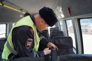 В Брянске обнаружили 7 неисправных автобусов