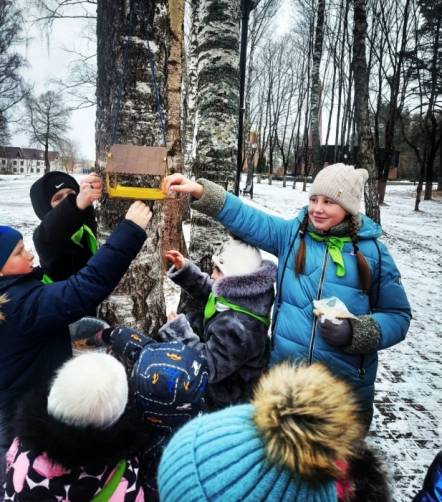 В Брянской области проходит эко-акция «Покорми птиц зимой»