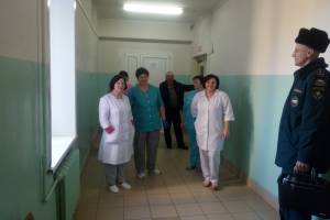 В поселке Выгоничи эвакуировали районную больницу