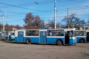 Работникам Брянского троллейбусного управления задержали зарплату