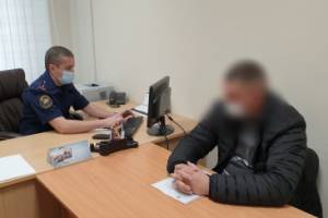 В Климово повязали полицейского за превышение полномочий
