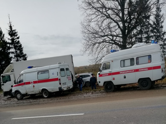 Страшная авария произошла на смоленской трассе под Брянском