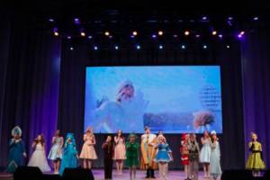 Брянский фестиваль «Рождественские встречи» собрал 23 фольклорных коллектива