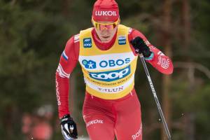 Брянский лыжник Большунов победил на 50-километровом марафоне в Норвегии