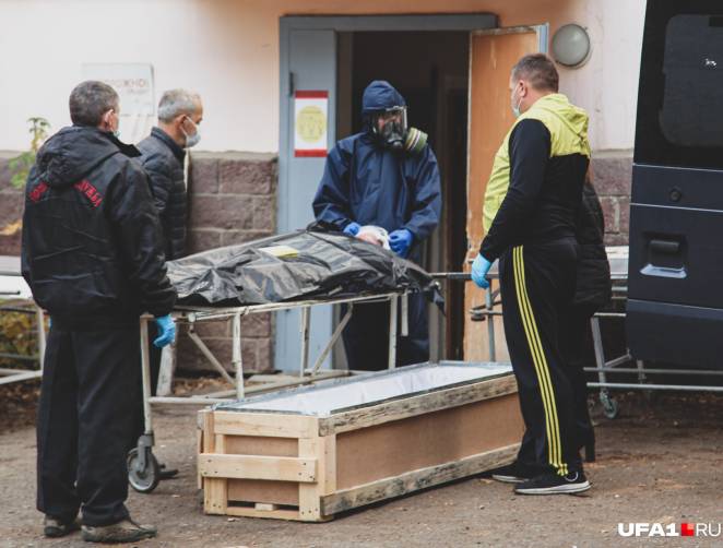 Брянской облбольнице понадобились мешки для трупов на 1,9 млн рублей