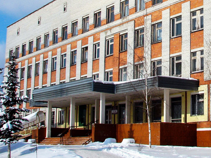 «Хлиманков животворящий»: в Брянской больнице №2 обновляют лифты