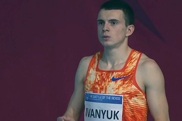 Брянский прыгун Илья Иванюк завоевал серебро на соревнованиях в Челябинске
