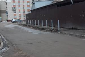 В Брянске у школы №53 пропал уродливый забор