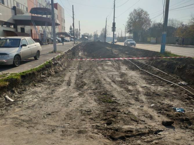 В Брянске начали сносить шиномонтаж на Городищенской горке