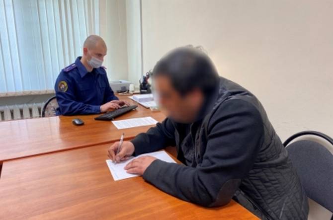 В Брянске троих жителей Смоленска осудят за миграцию иностранцев из ОАЭ