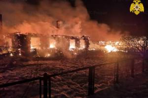 В страшном пожаре под Брянском погиб 46-летний мужчина