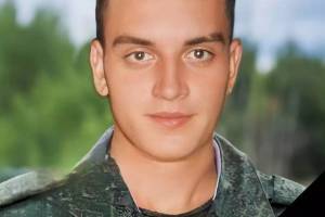 В Украине погиб брянский военный Артём Голенок