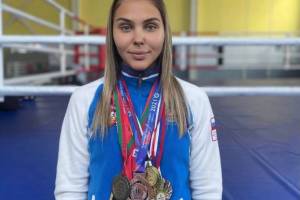 Елена Жиляева завоевала бронзу Чемпионата России по боксу