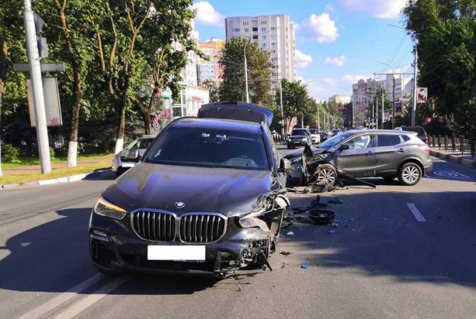 В Брянске в ДТП на улице Дуки пострадали два водителя