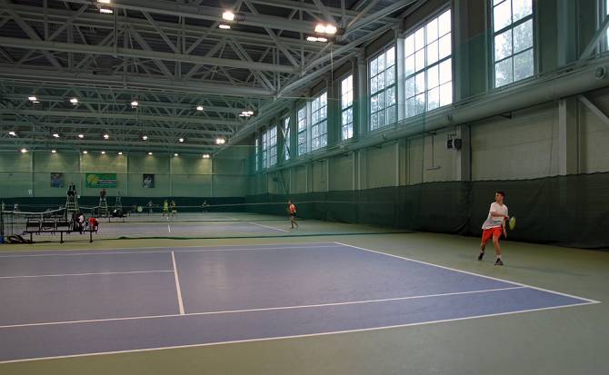 Брянск принимает крупный турнир по большому теннису