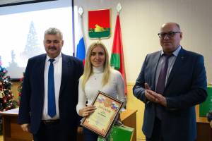 В Брянске выбрали отличившиеся в подготовке к Новому году управляющие компании