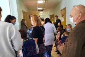 Брянцы пожаловались на адские очереди в детской поликлинике №2