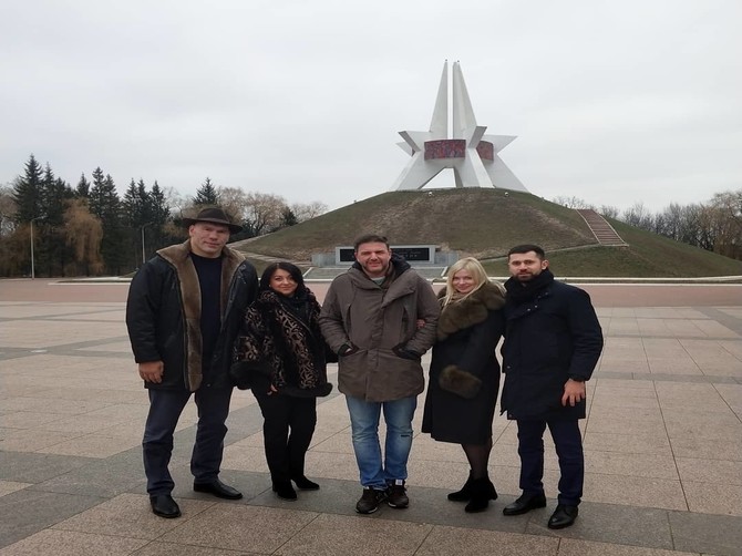 Брянские музеи посетил актер Максим Виторган