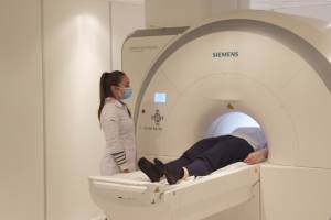 В брянской горполиклинике №1 установили два томографа