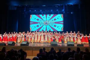 Брянская «Зарянка» отметила 30-летие большим концертом
